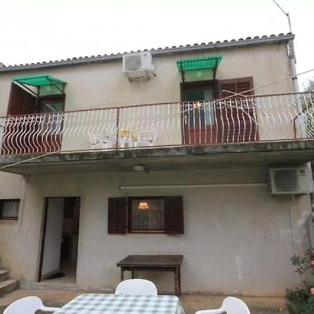 Apartment Tenara Вис Екстериор снимка